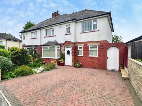 Moorland Crescent, Menston, LS29