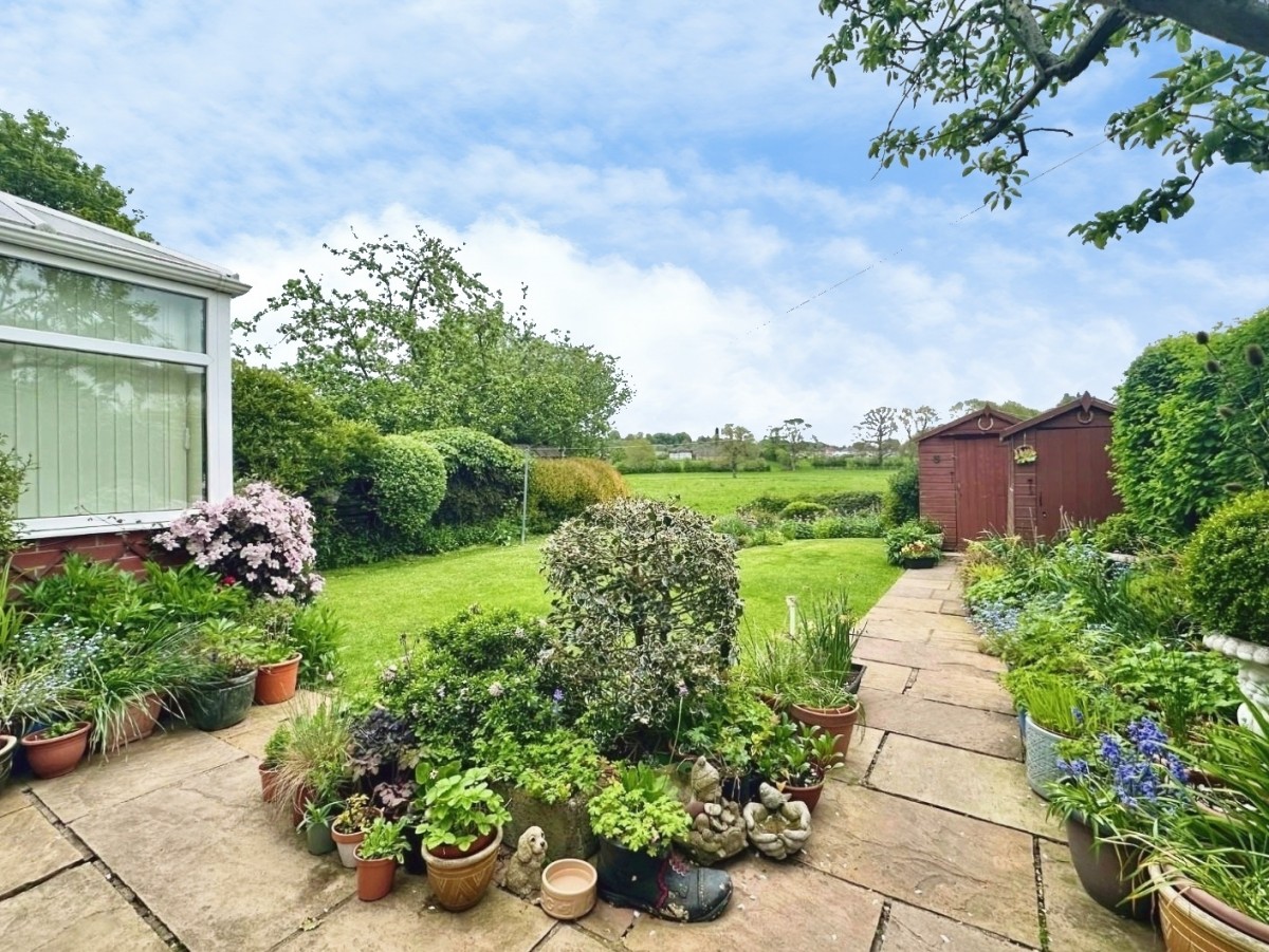 Moorland Crescent, Menston, LS29