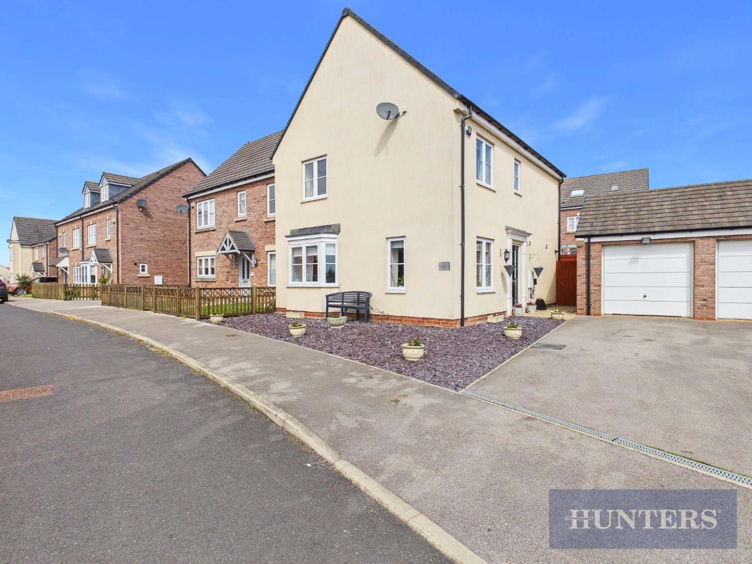 Malling Avenue, Eastfield, Scarborough