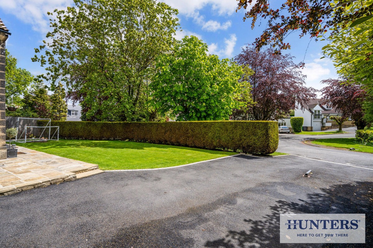 Broadway, Guiseley, Leeds