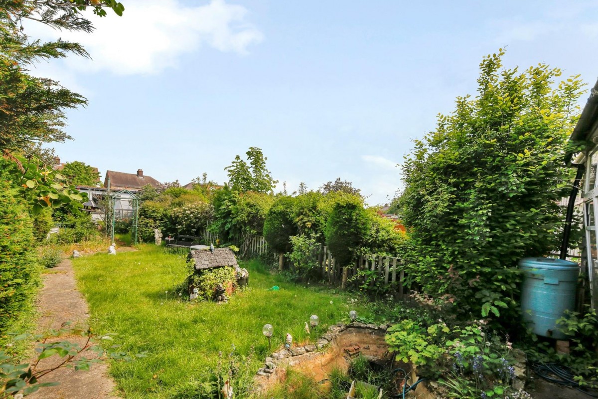Salcombe Drive, Romford, RM6