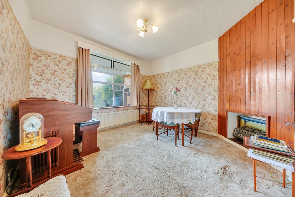 Salcombe Drive, Romford, RM6