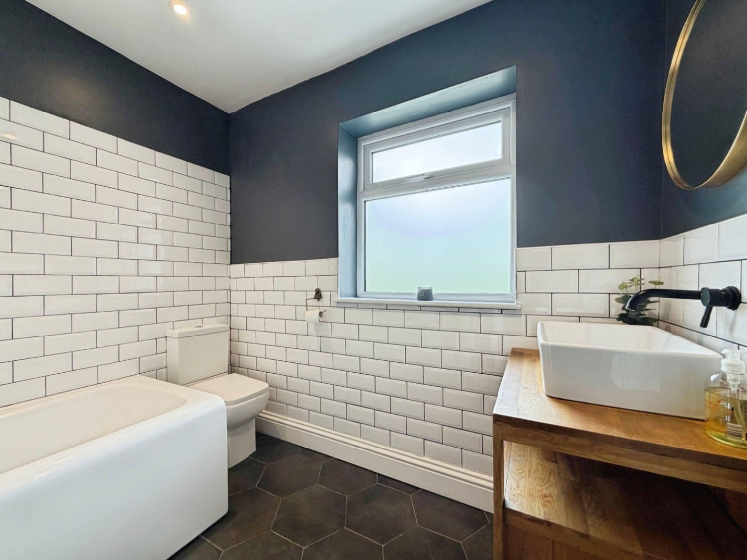 ST. MARYS ROAD, WEST HYTHE, CT21 4NU