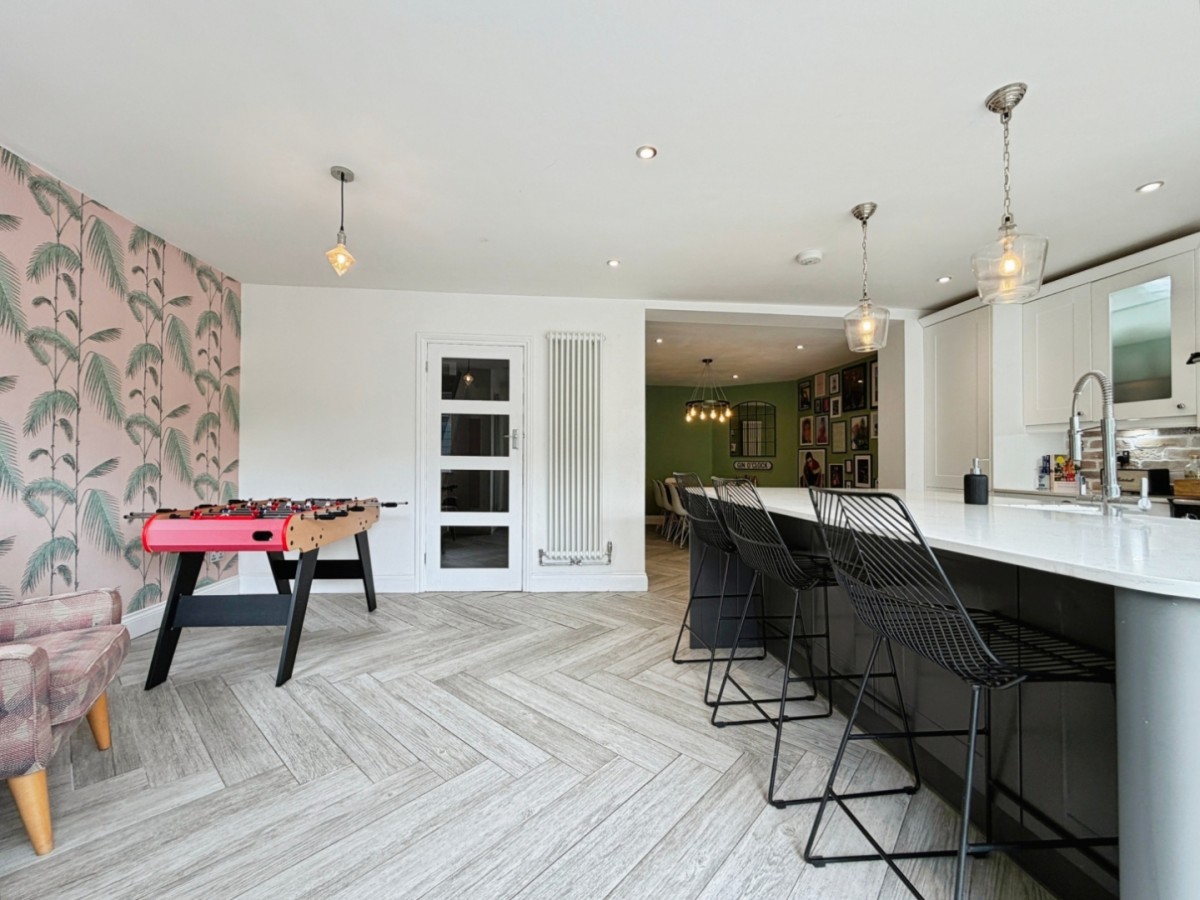 ST. MARYS ROAD, WEST HYTHE, CT21 4NU