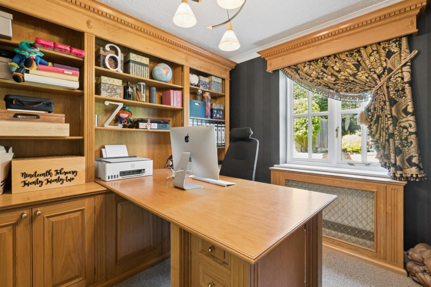 Saxon Close, Amersham, Buckinghamshire, HP6 5QA