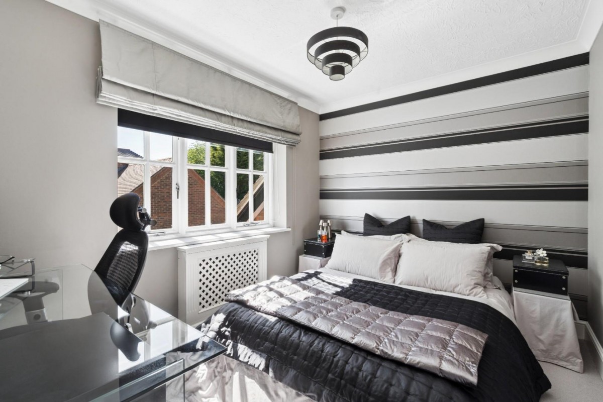 Saxon Close, Amersham, Buckinghamshire, HP6 5QA