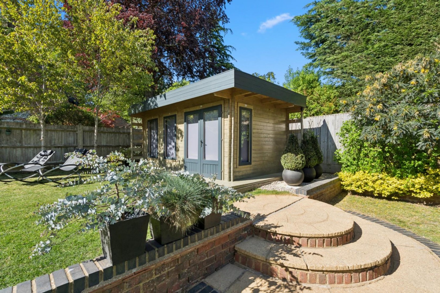 Saxon Close, Amersham, Buckinghamshire, HP6 5QA