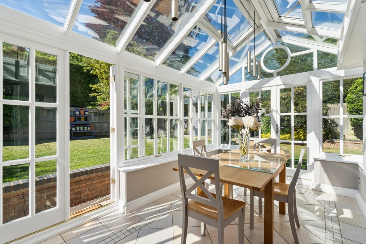Saxon Close, Amersham, Buckinghamshire, HP6 5QA