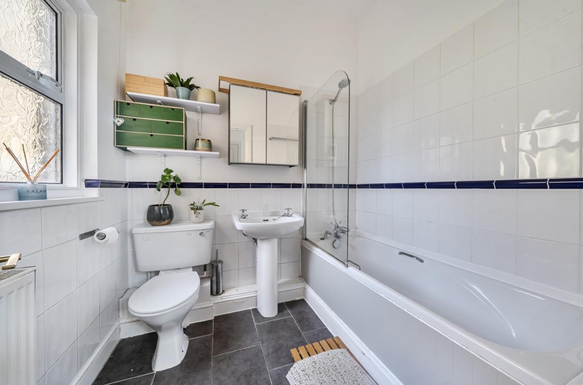 Laleham Road, London, SE6 2AD
