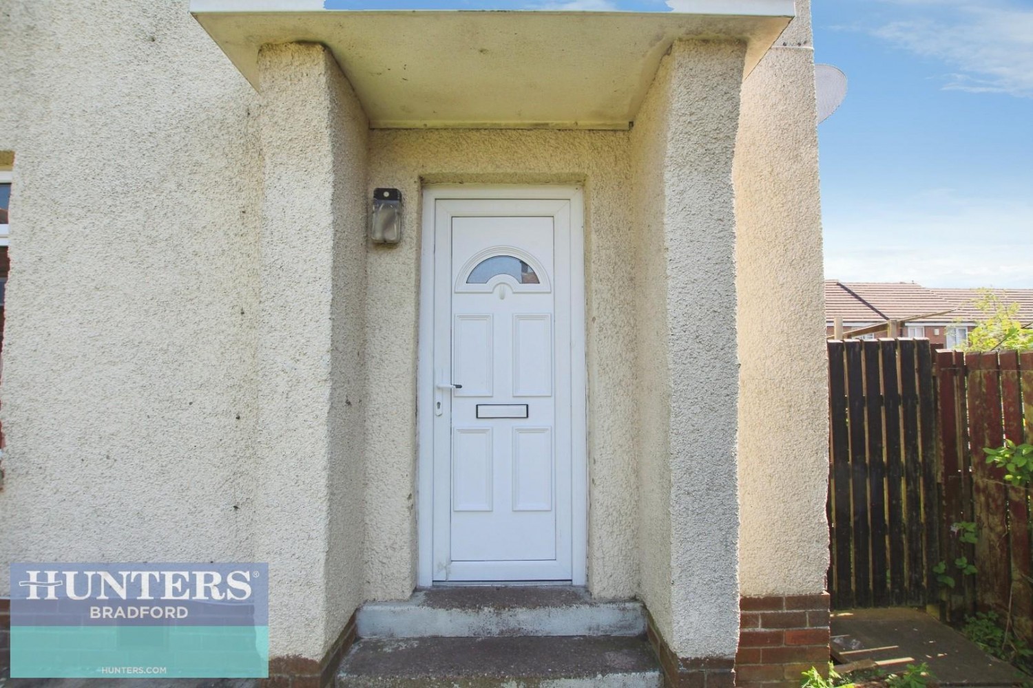 Mandeville Crescent, Bradford, BD6