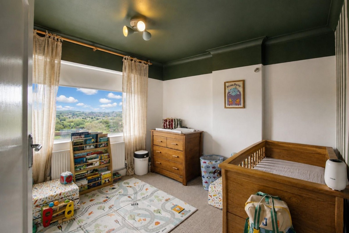 Calverley Gardens, Bramley, LS13