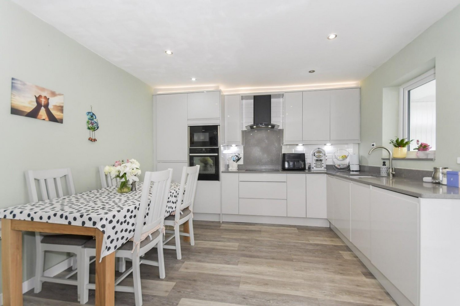 Hesley Grove, Chapeltown, Sheffield