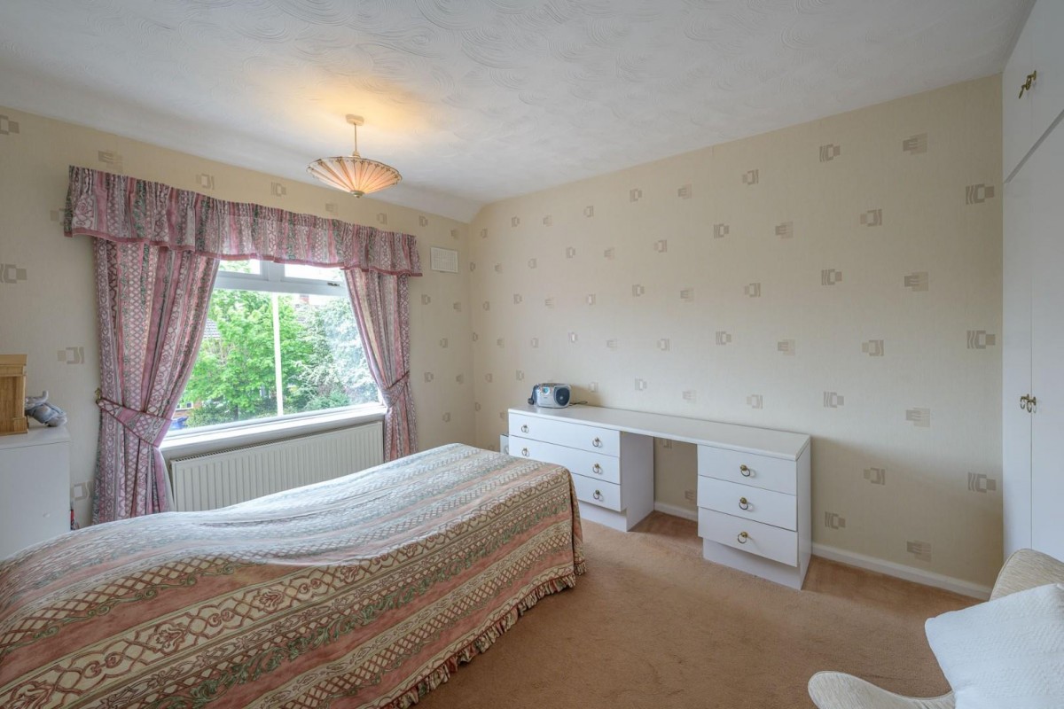 Lyndon Close, Sedgley