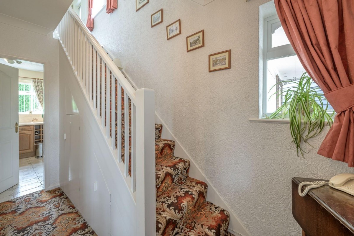 Lyndon Close, Sedgley