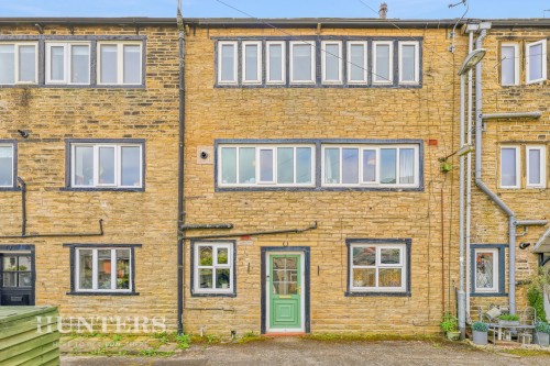 Wrigley Place, Smithy Bridge, OL15 0EN