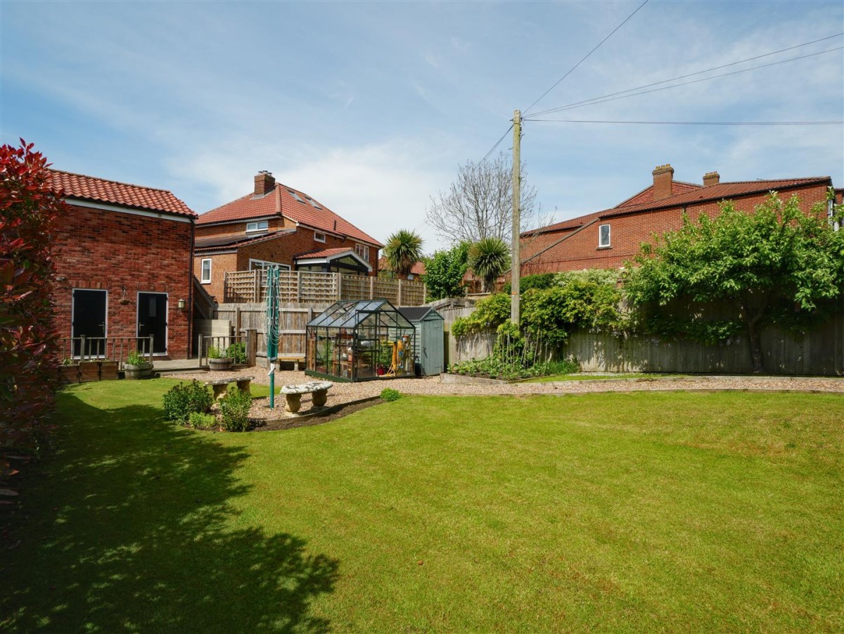 Spring Street, Easingwold, YO61 3BL