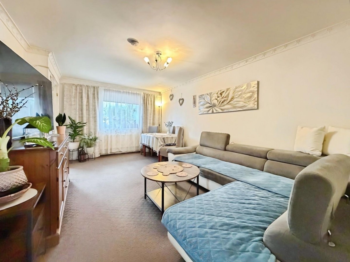 Billy Lane, Clifton, Manchester, M27 8FS