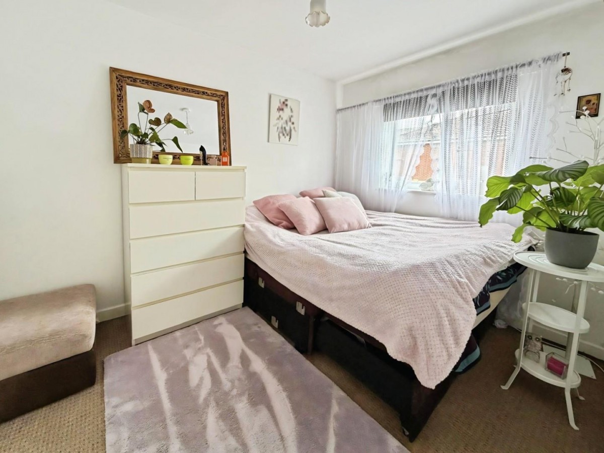 Billy Lane, Clifton, Manchester, M27 8FS