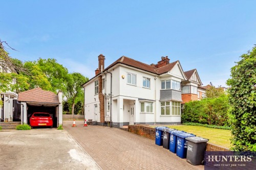 Hendon Way, London, NW4