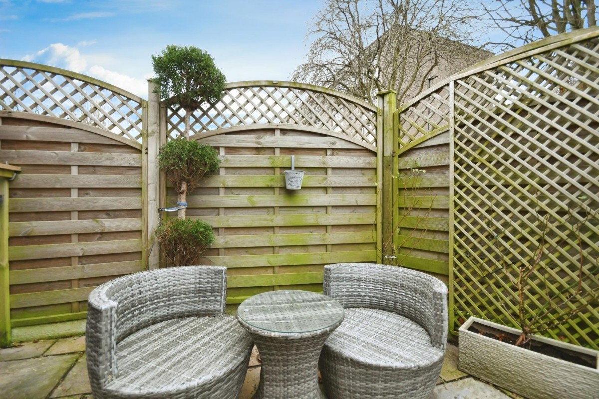 Liberty Hill, Stannington, S6