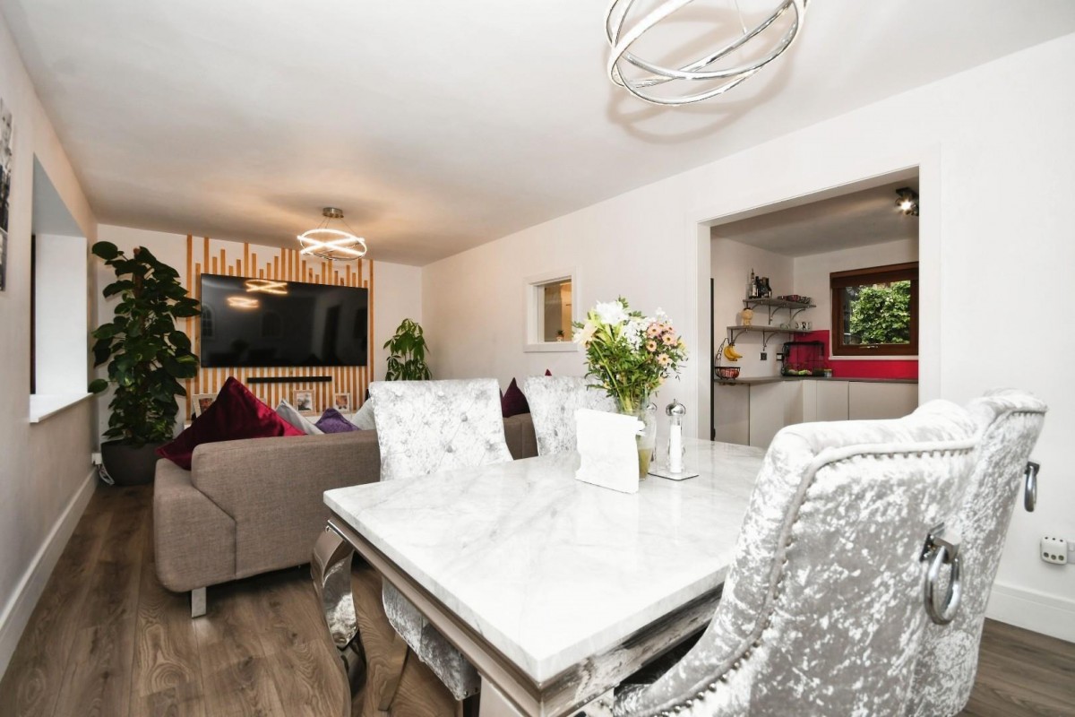 Liberty Hill, Stannington, S6