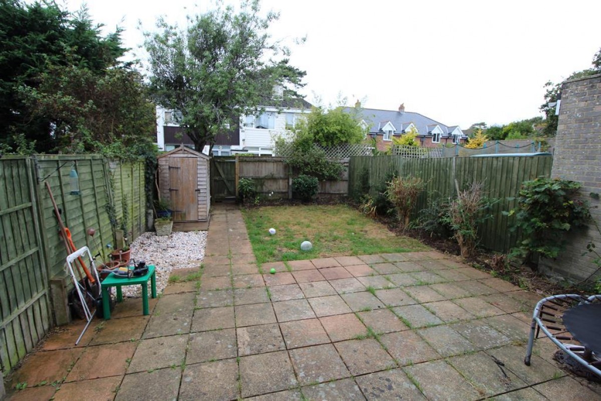 The Fairway, Barton on Sea, New Milton, BH25 7AP