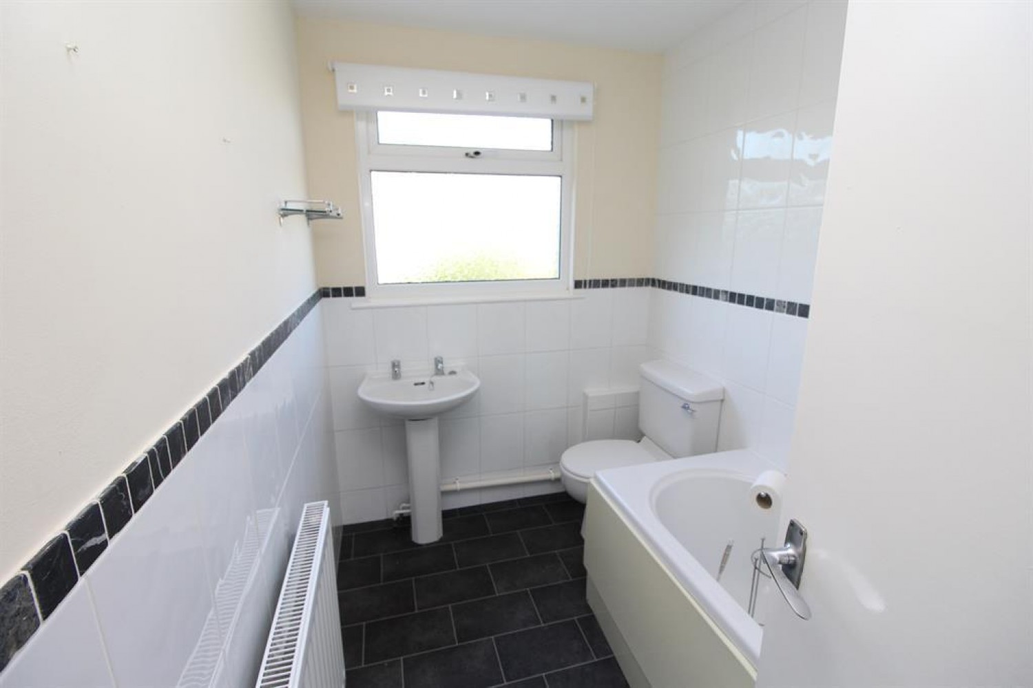 The Fairway, Barton on Sea, New Milton, BH25 7AP