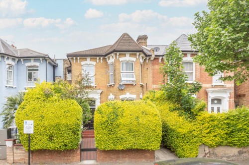 Fountayne Road, London, N16