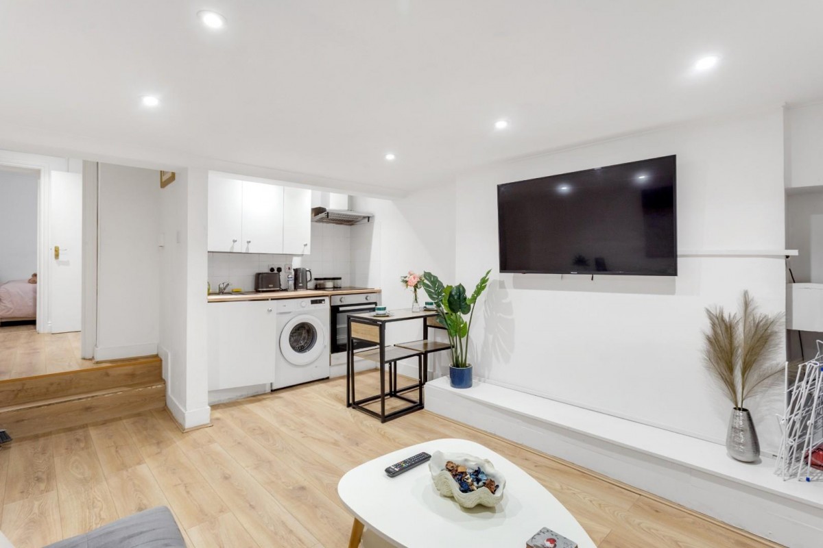 Fountayne Road, London, N16