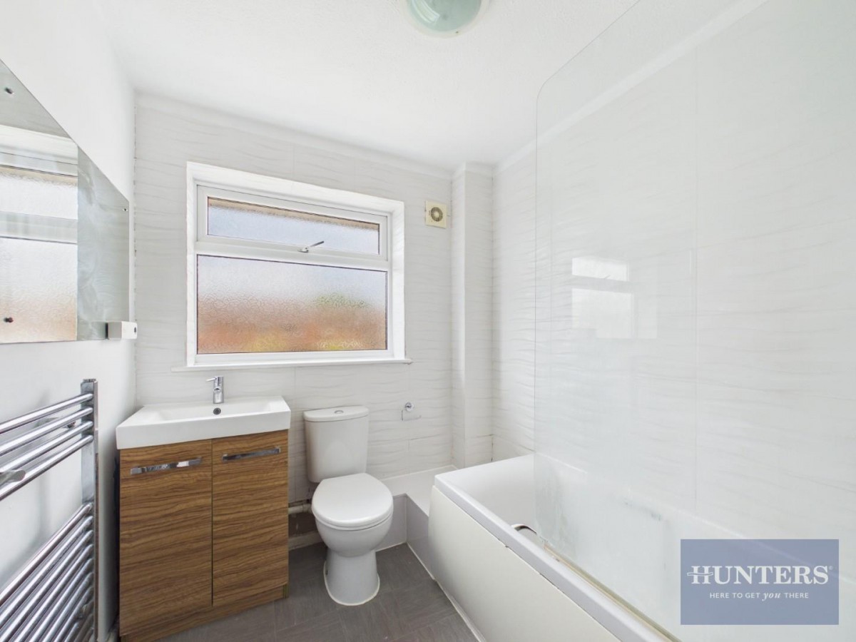 Broad Oak Way, Hatherley, Cheltenham, GL51 3LL