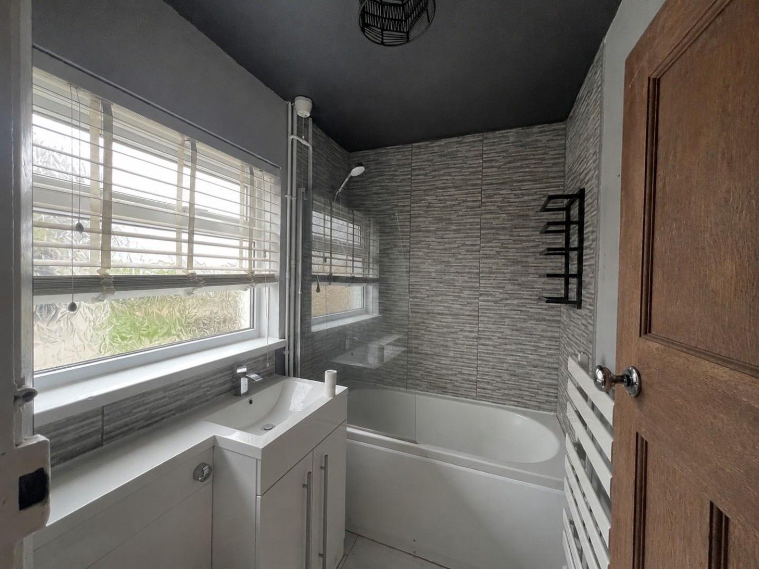 Draycott Crescent, Cam, Dursley, GL11 5LN