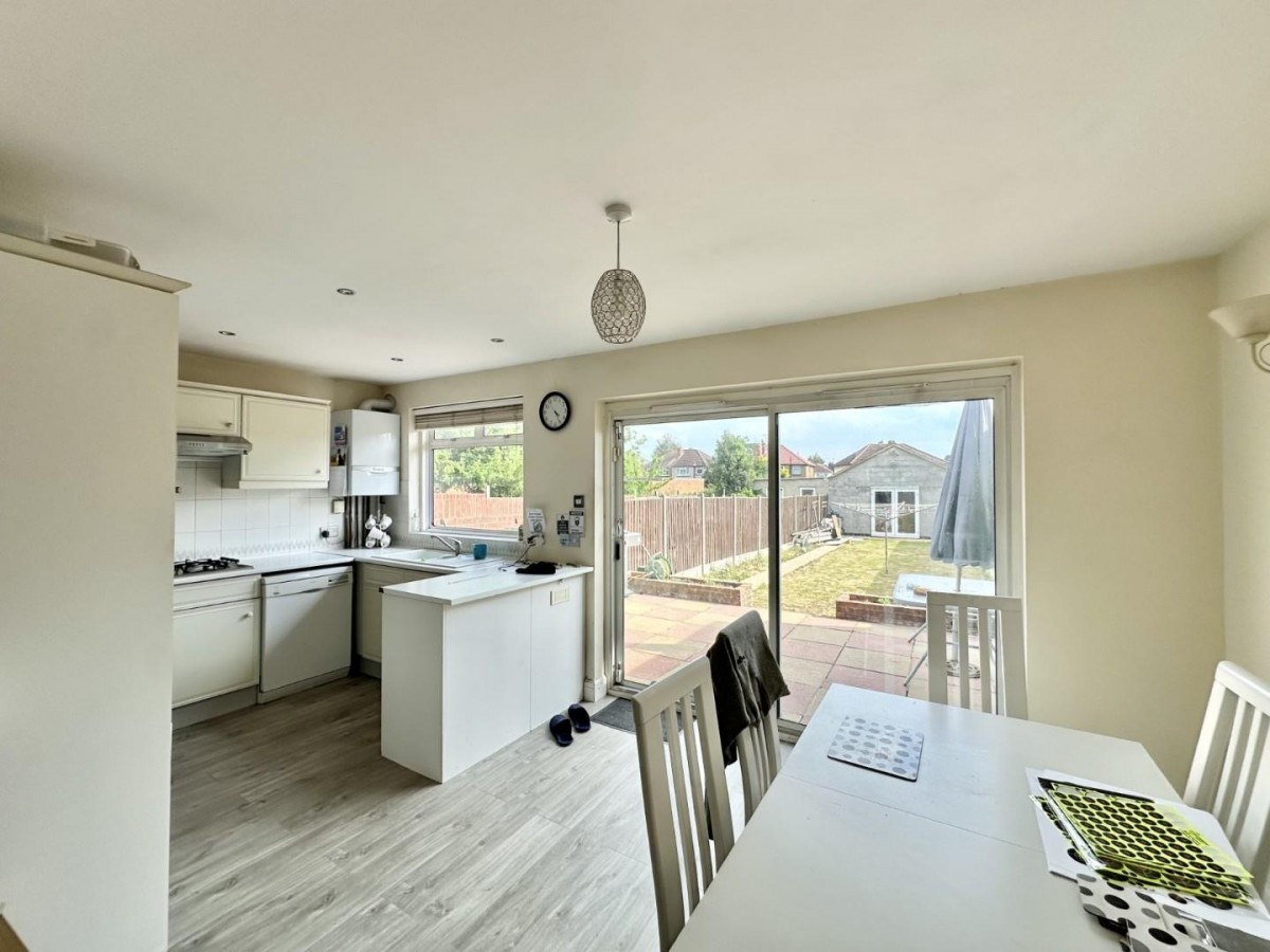 Waltham Avenue, Hayes