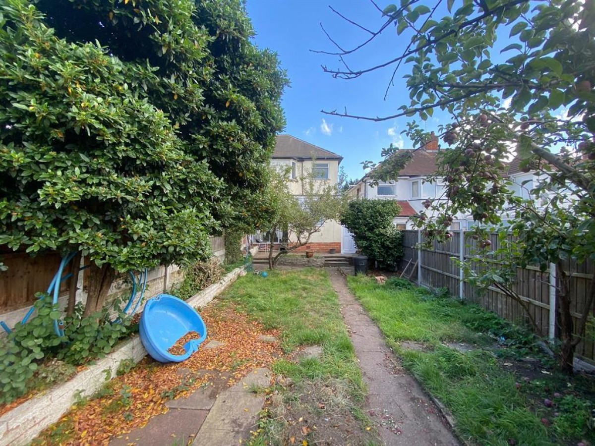Sandringham Road, Great Barr, Birmingham, B42 1PZ