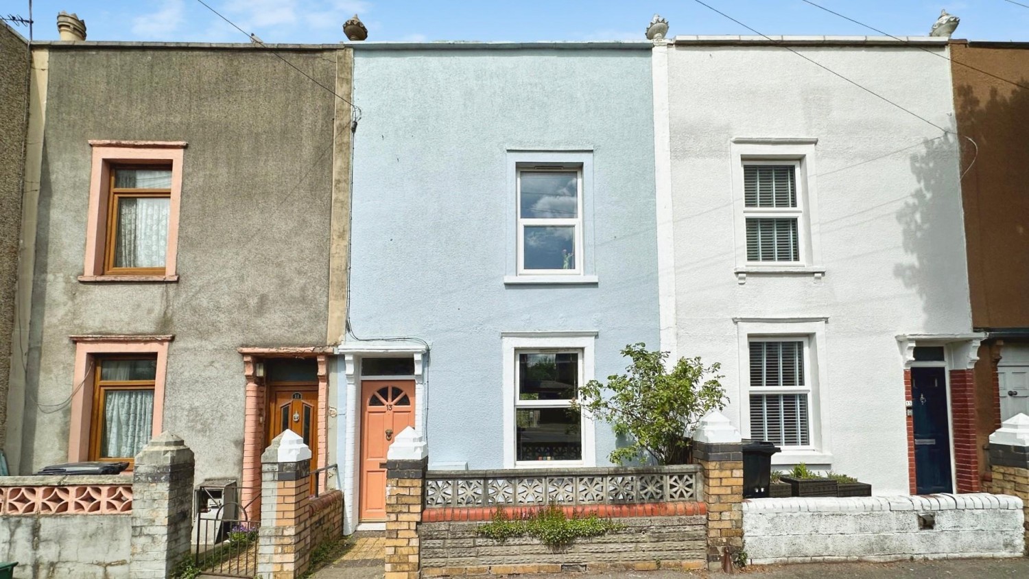 2 bedroom House for sale in Staple Hill Road, Bristol