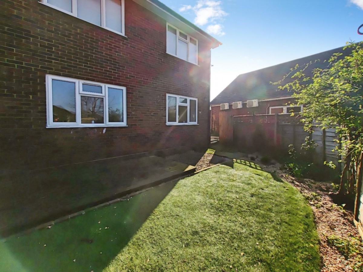 Melbourne Avenue, Winnersh, Wokingham