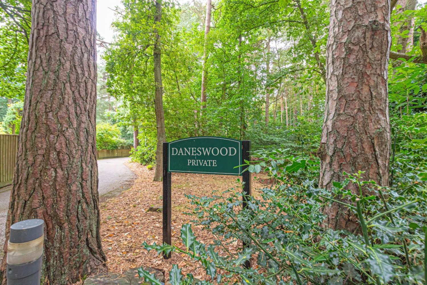 Daneswood , Heath Lane, Woburn Sands, Milton Keynes