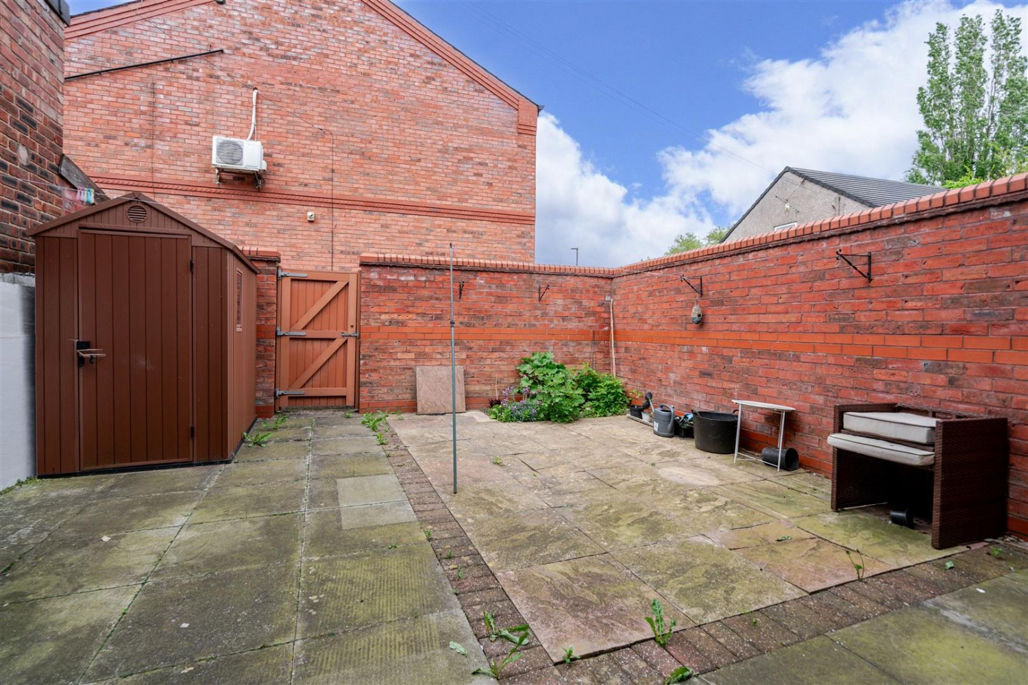 Firs Lane, Leigh