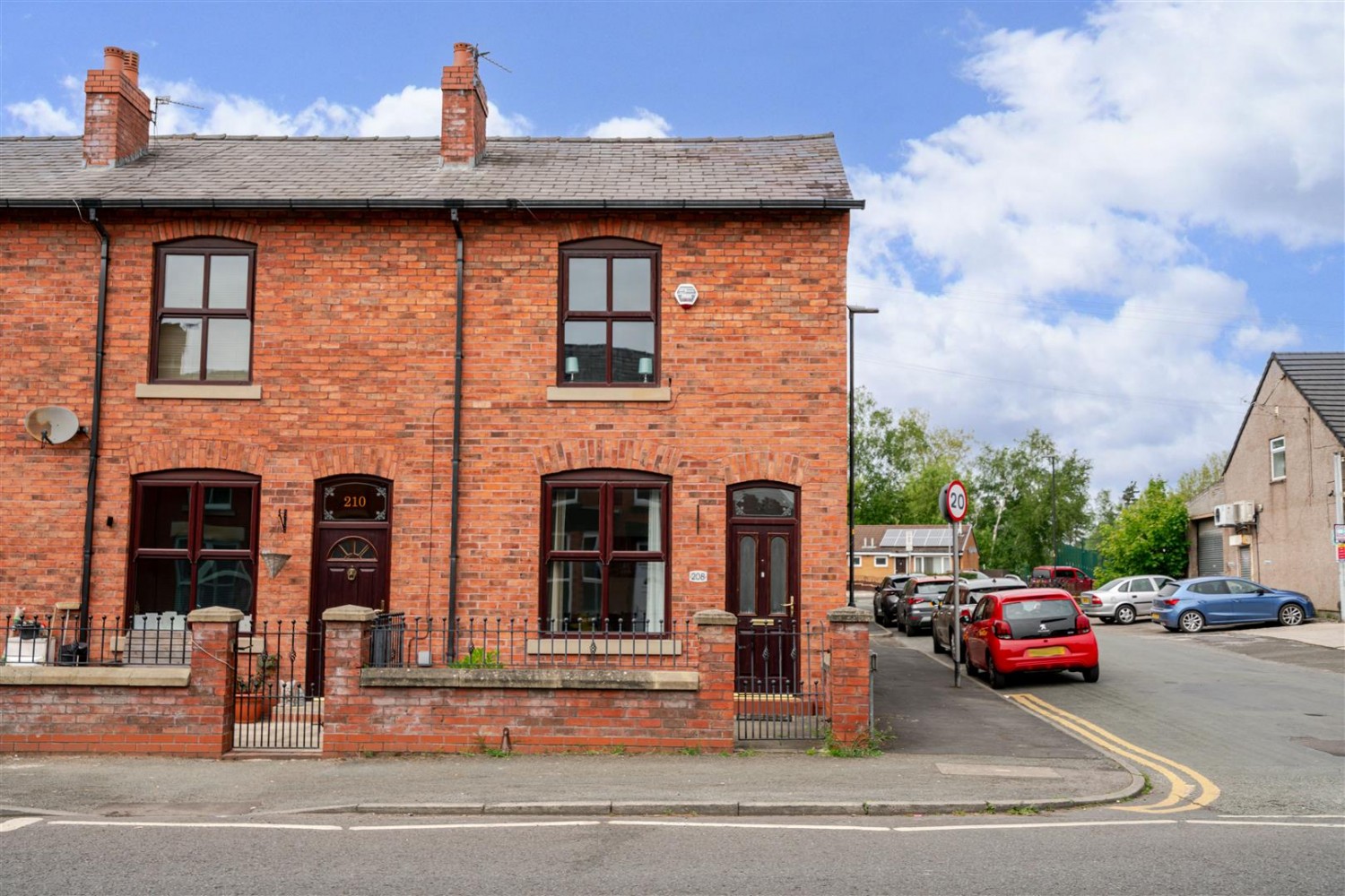 Firs Lane, Leigh
