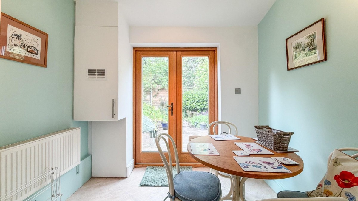 Alpha Road, Southville, BS3 1DH