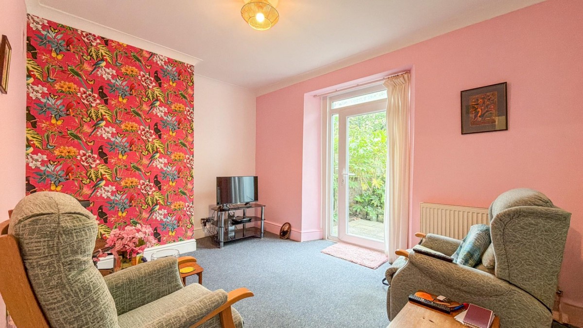 Alpha Road, Southville, BS3 1DH