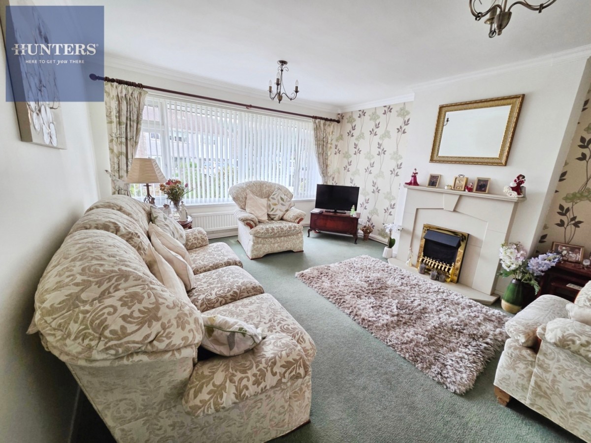 Llwyn Bedw, Pencoed, Bridgend