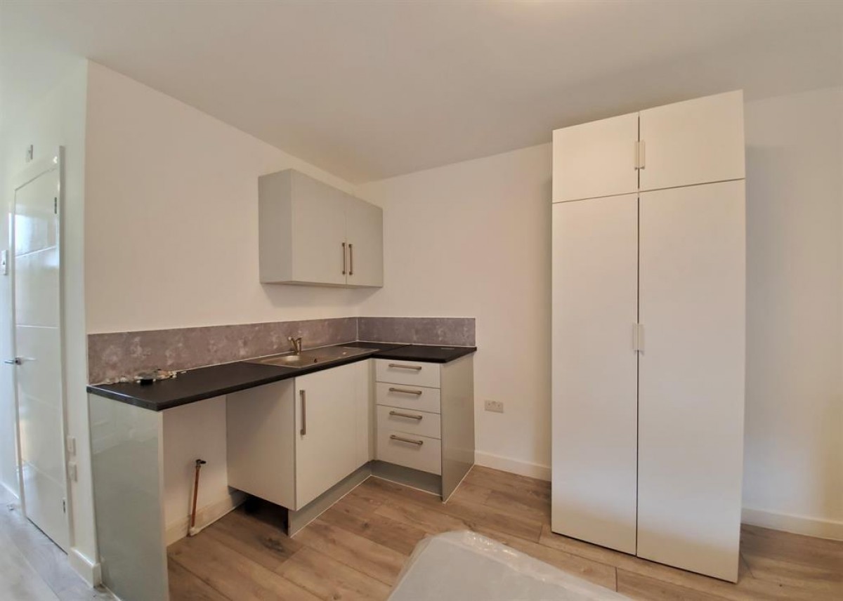 Gower Street, Reading, RG1 7PE