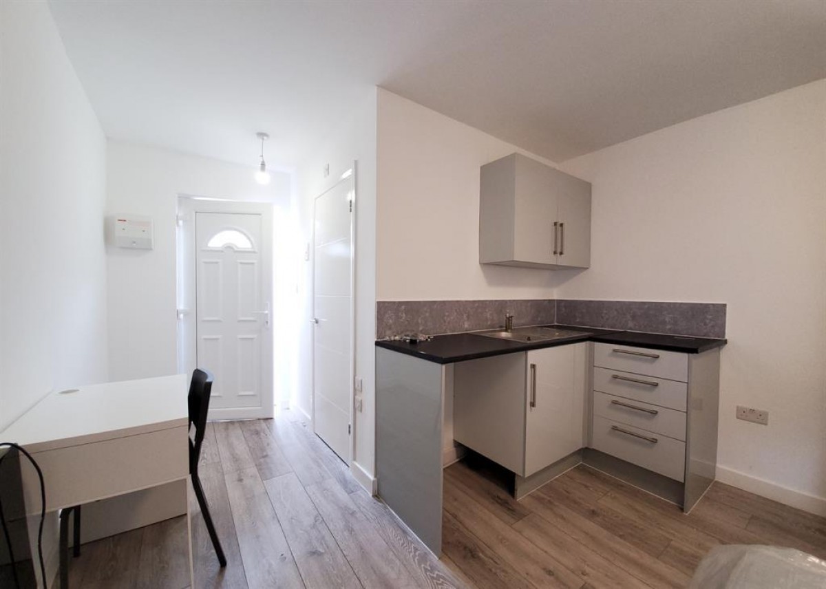 Gower Street, Reading, RG1 7PE