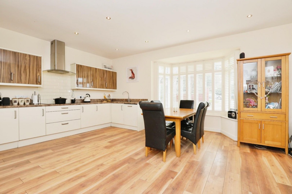 Meadowhead, Woodseats, Sheffield, S8 7UA