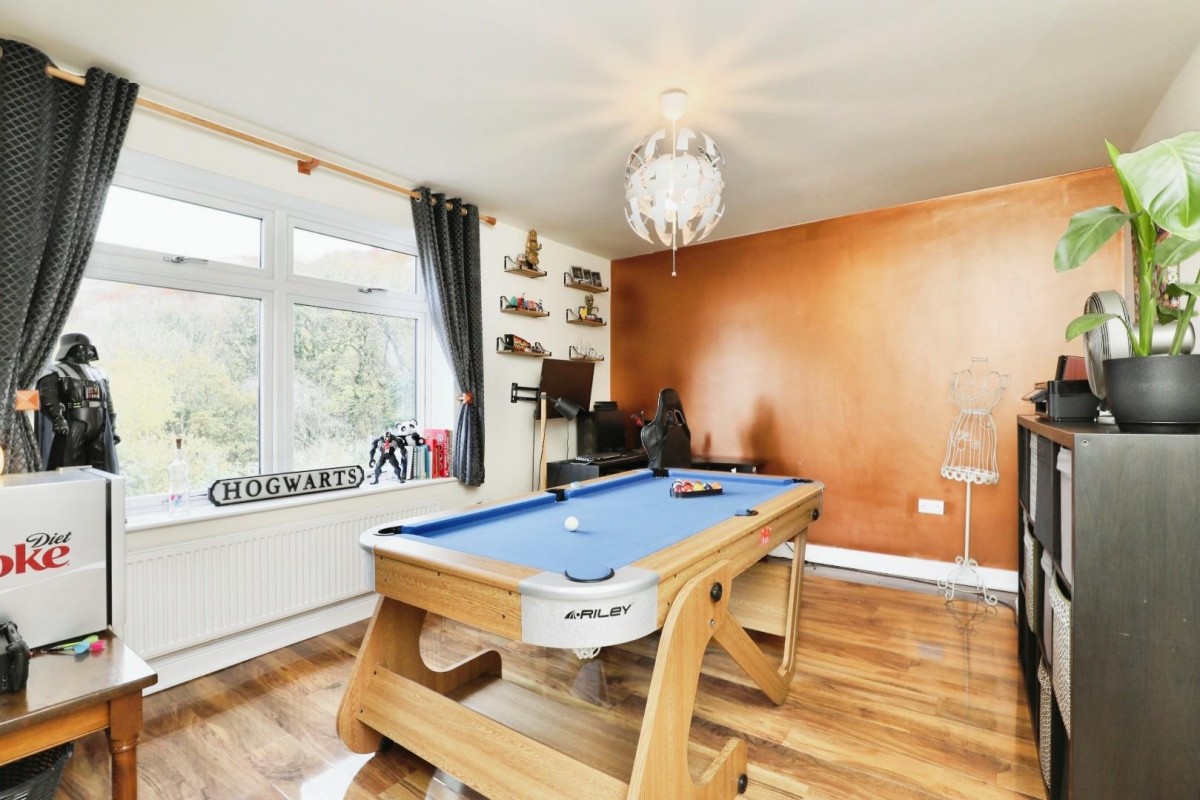 Meadowhead, Woodseats, Sheffield, S8 7UA