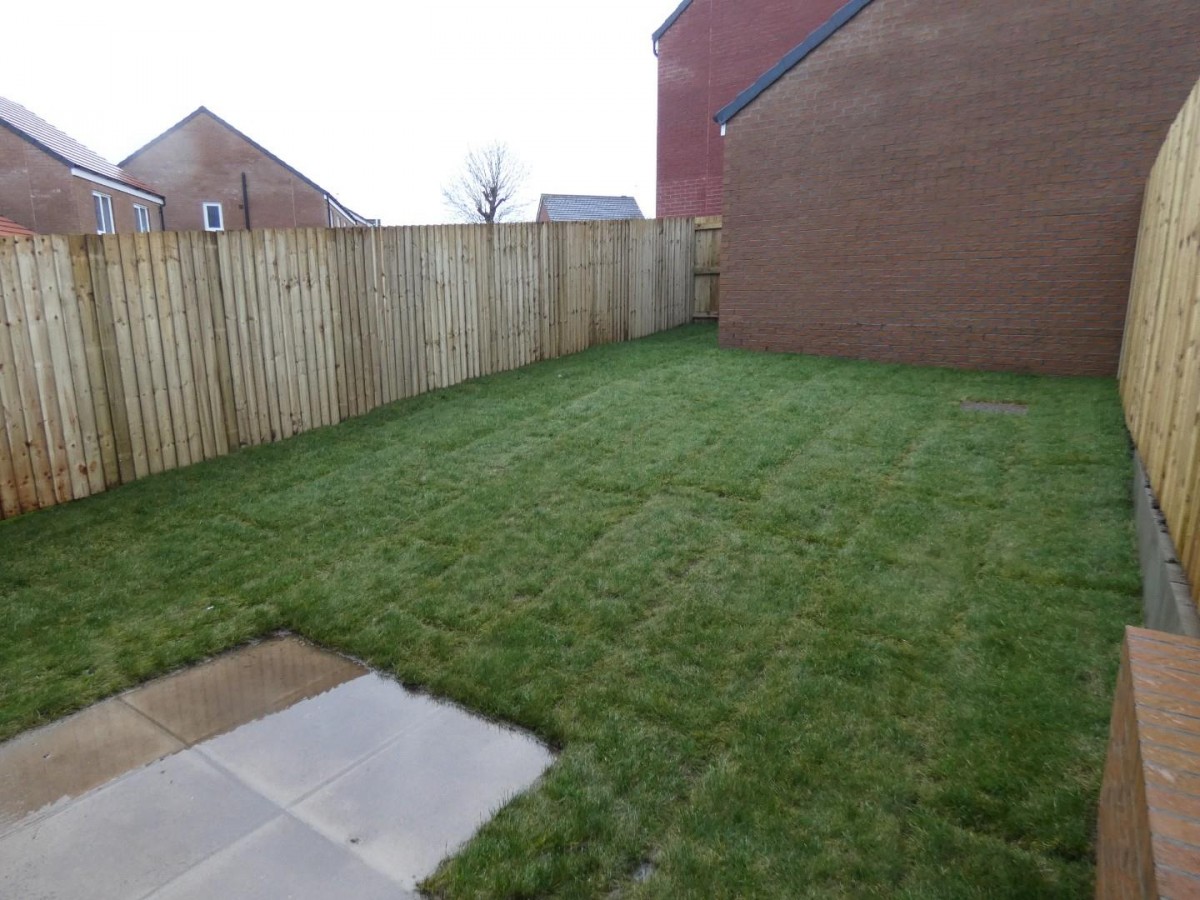 Edderside Drive, Carlisle, CA3