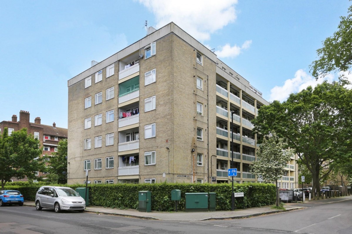 Flaxman Road, London, SE5
