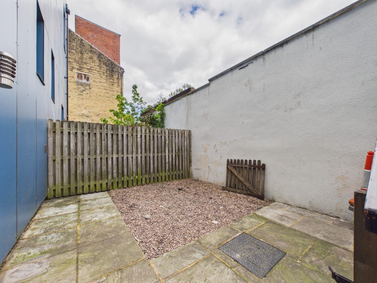 Lund Street, Bingley