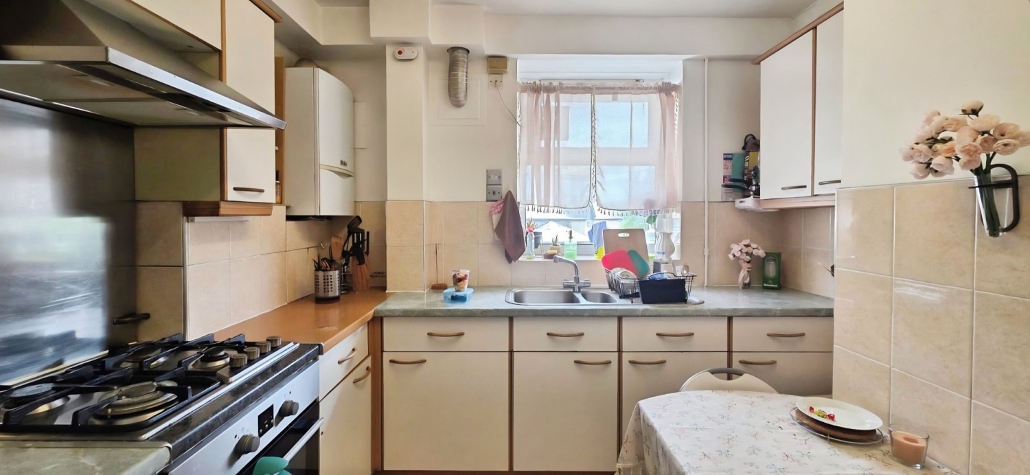 Rogers Estate, Globe Road, London E2 0JZ
