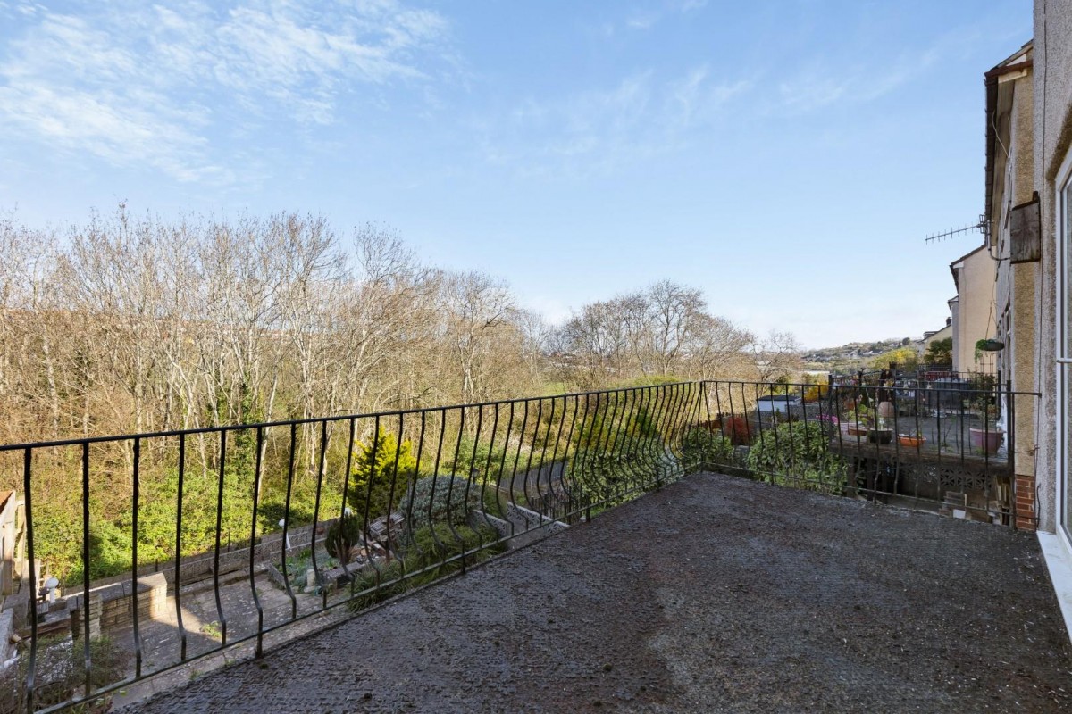 Brookview Walk, Bristol